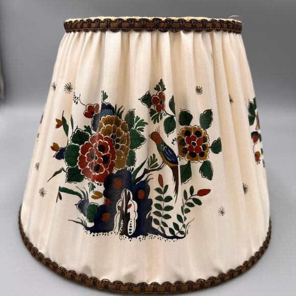 Vintage “by Delft” Pleated Fabric Lampshade –  Cottagecore Decor - Picture 5 of 16